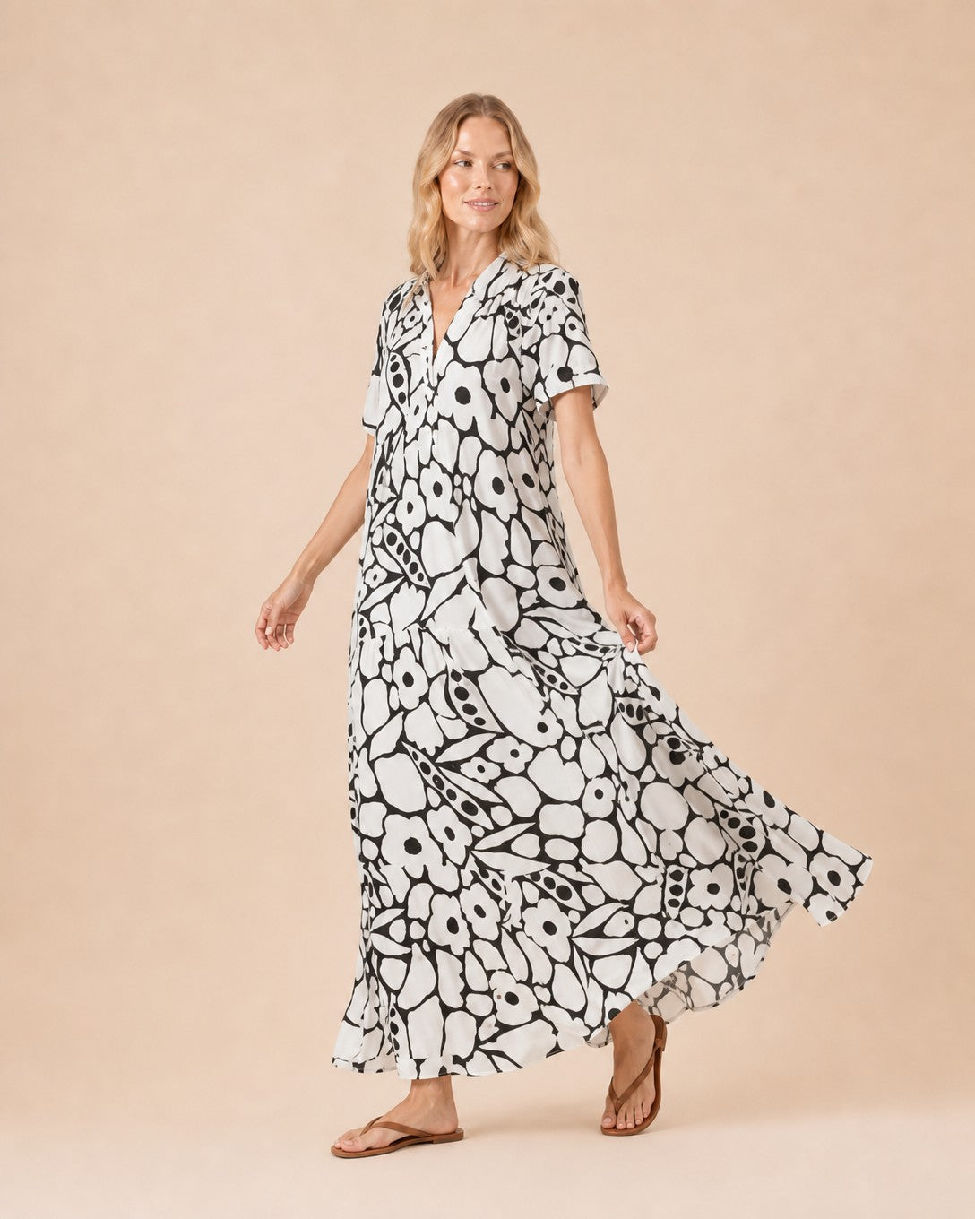 Floral Print V-Neck Maxi Dress Front View in Black